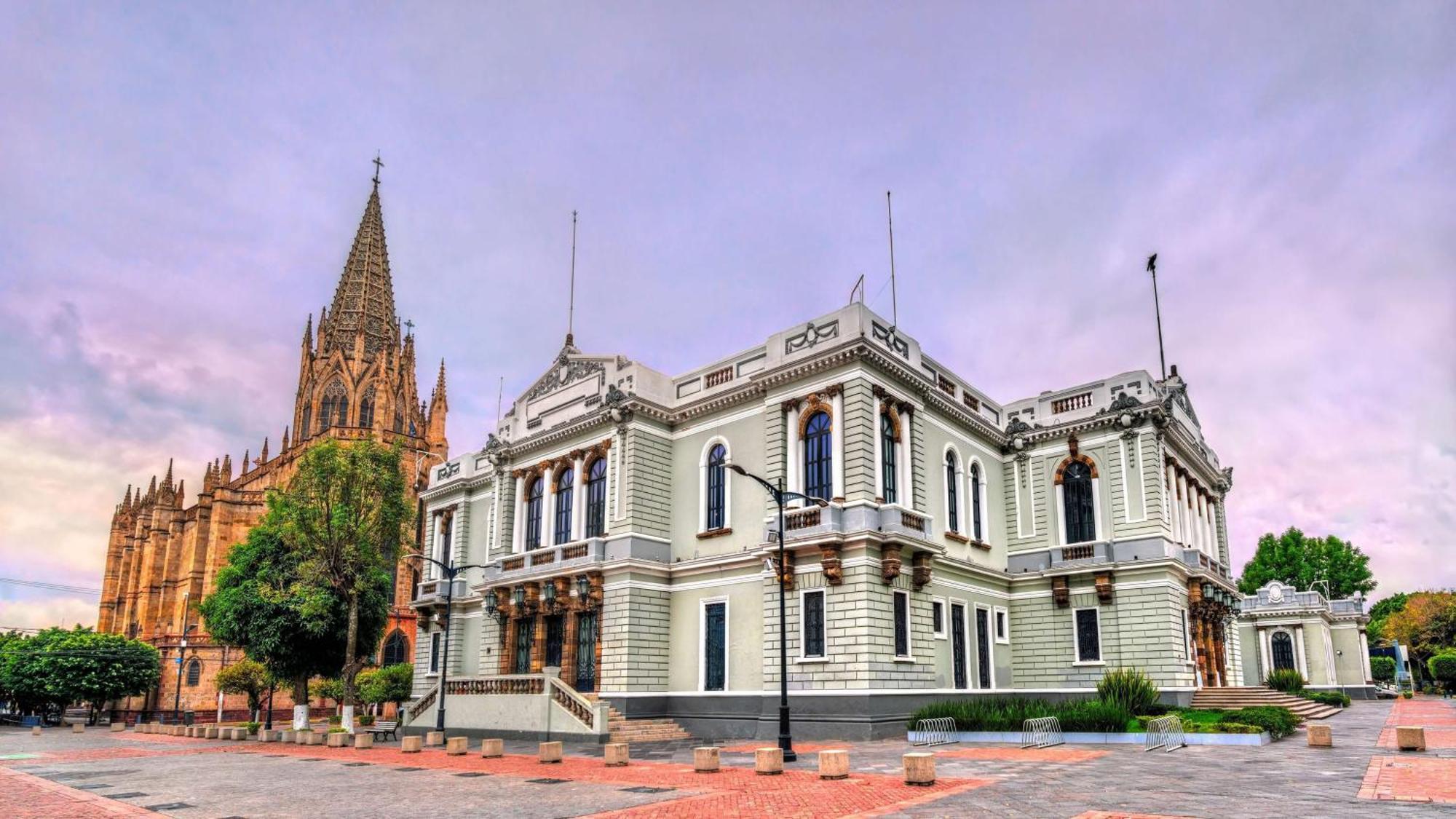 Staybridge - Novena By Ihg Guadalajara